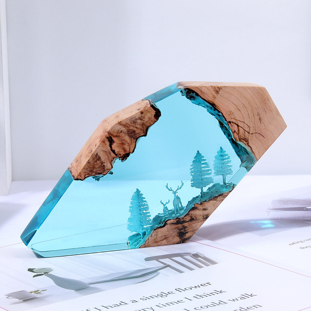 تحفة فنية مكتبية مضيئة مخصصة ب - مراجعة Crafting Resin وسعره